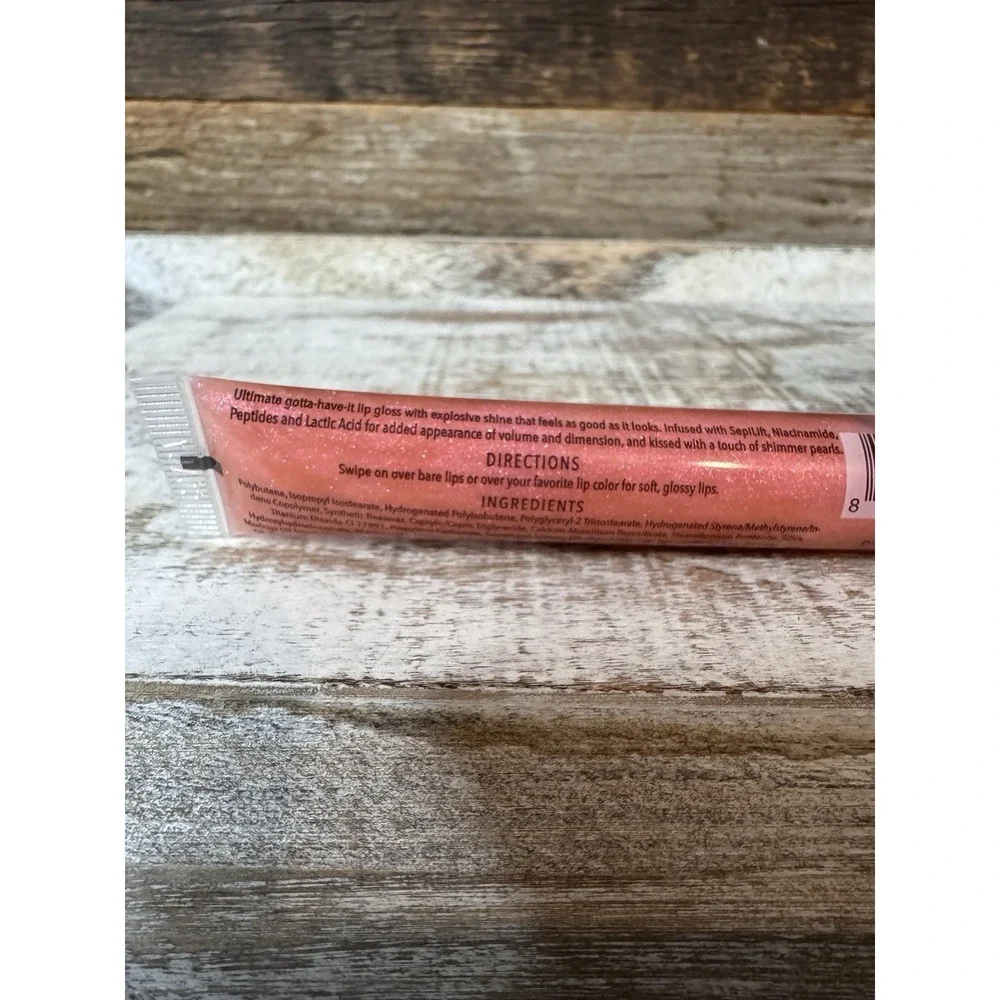 Nakery Beauty shimmer gloss